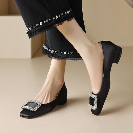 【预售5天】质感超好水钻方扣，方头低跟浅口单鞋NJMK&K527 商品图3