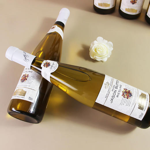 【限时赠送手提礼袋+电动开瓶器】原瓶进口杰森巴顿·慕沙雷司令半甜白葡萄酒 商品图2