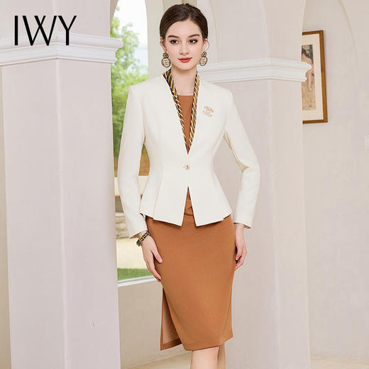 IWY/秋款通勤干练女职业装气质女神范高端收腰显瘦轻奢风西装套装C1738+Q996 商品图1