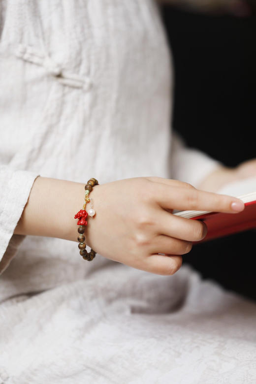 【青山特惠 】 6mm17颗 绿棋楠【辞歆】沉香手链 c20  商品图8