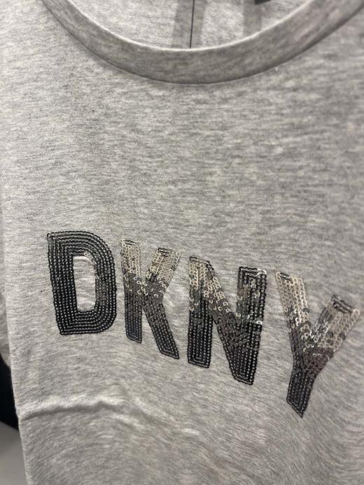 DKNY/唐可娜儿 女士日常休闲字母亮片logo标圆领短袖T恤 商品图2