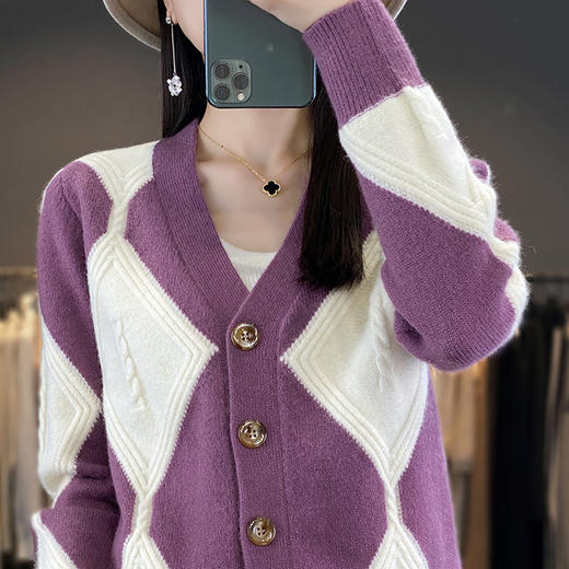 早秋拼色菱形格撞色时尚开衫针织衫女款打底上衣SZ2714 商品图4