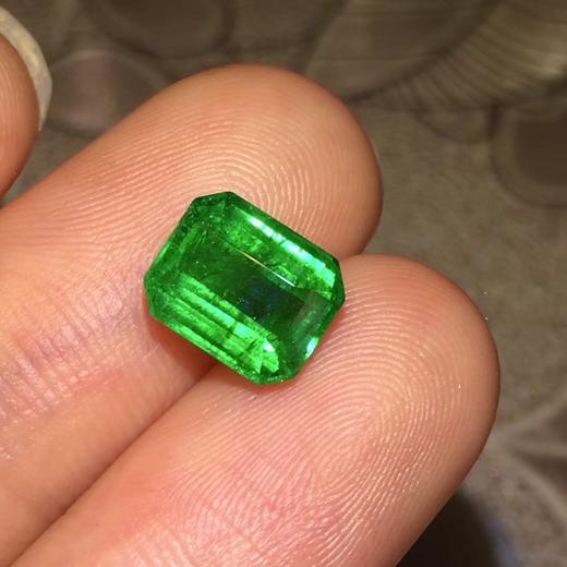 2.38ct 祖母绿裸石 商品图5