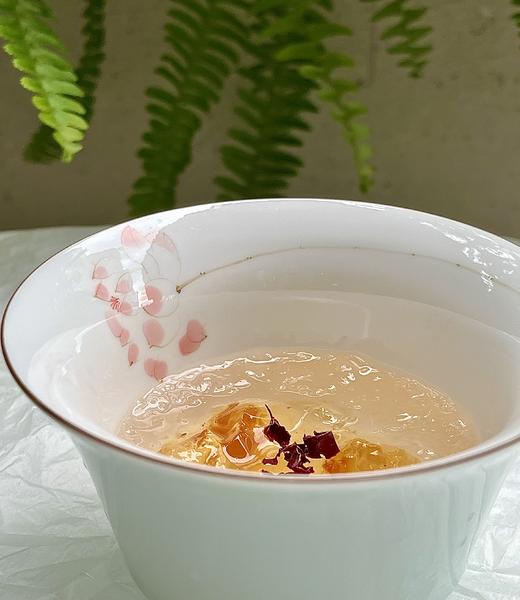 大颗钻石桃胶鲜炖燕窝 月卡套餐 45ml*28瓶 商品图3