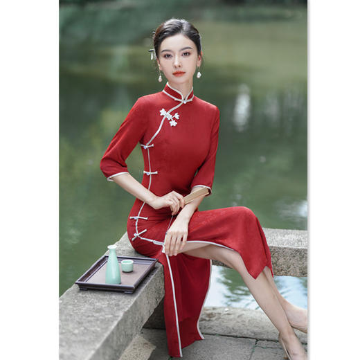 复古国风新娘长款中袖旗袍2024秋新款年轻女士旗袍SYK66518 商品图3