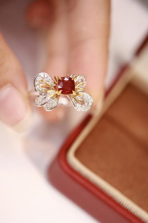 1.07ct 红宝石戒指 商品图3