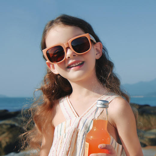 【高清视界 炫彩出行】Lemonkid柠檬宝宝儿童折叠太阳镜 男童女孩偏光防紫外线小孩眼镜户外墨镜 商品图3