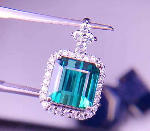 5.6ct 碧玺吊坠 商品图0