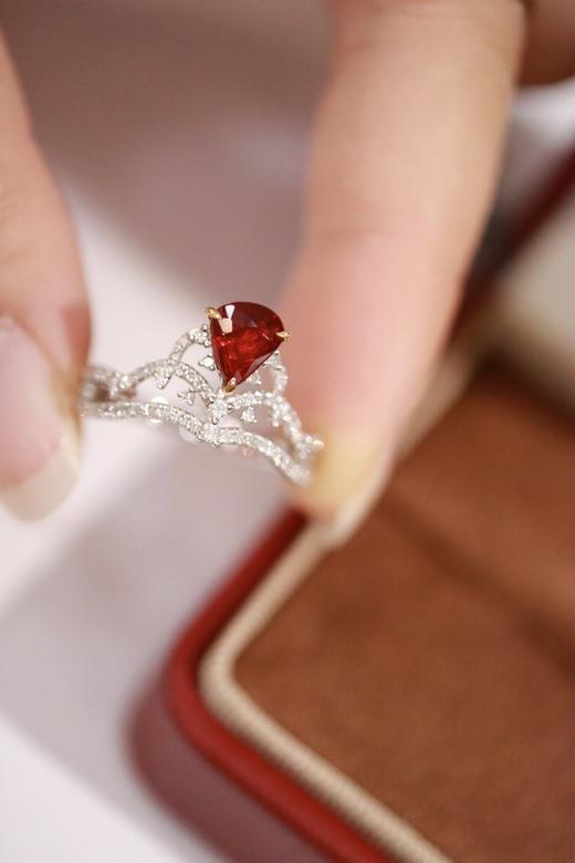 1.02ct 红宝石戒指 商品图1