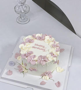 妈妈长辈女孩素雅裱花蛋糕