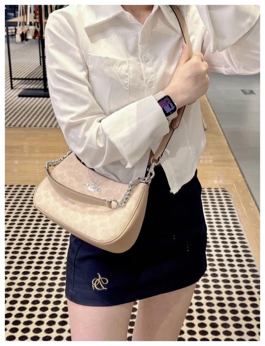 暑期福利‼️‼️COA纯元。经典TERI月牙包 24.5*15.5*7.5cm 商品图10