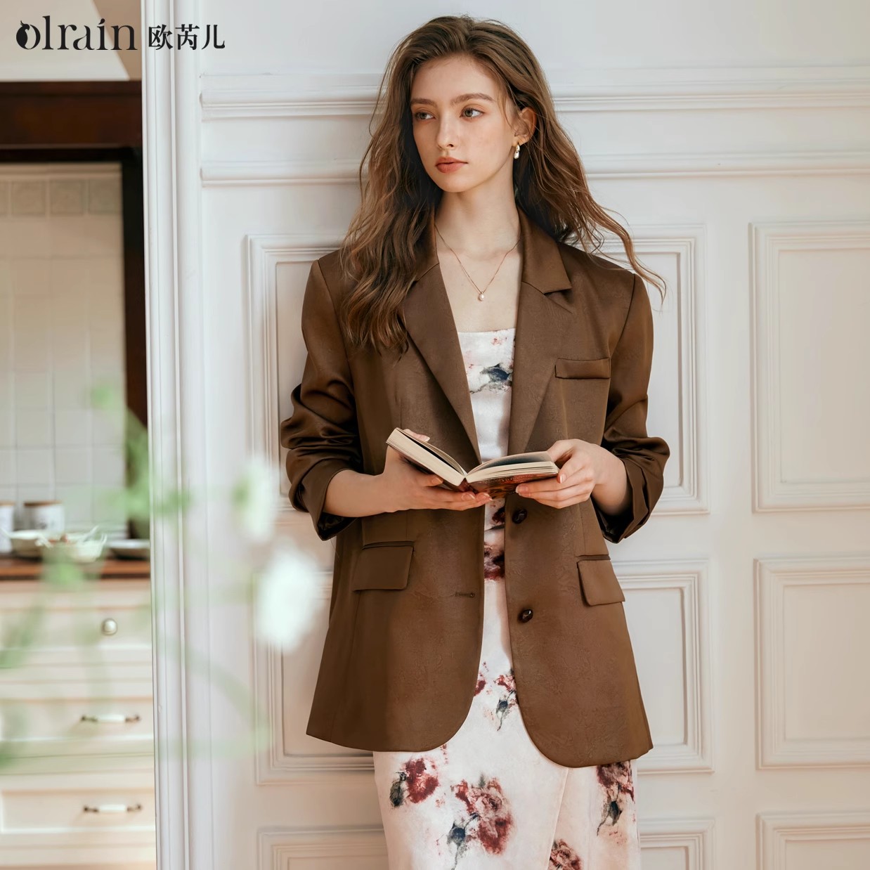 OLrain欧芮儿法式咖色西装外套女早秋通勤百搭小西服高级感上衣