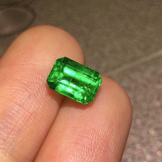 1.7ct 祖母绿裸石 商品图5