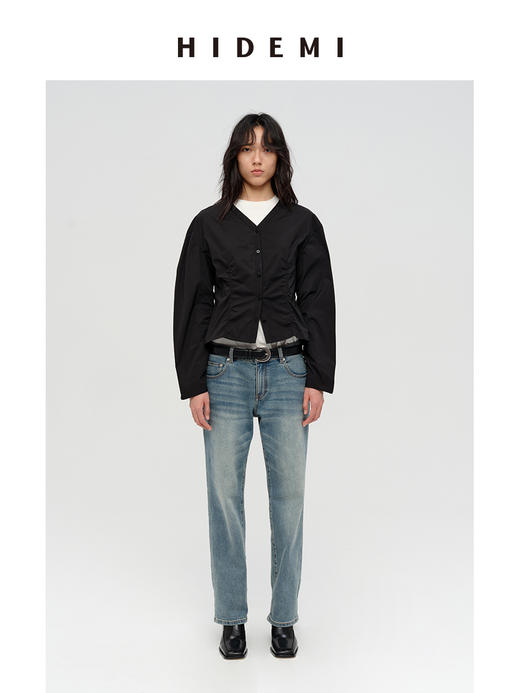 HIDEMI 极简设计感立裁抽皱式v领弧形长袖短款收腰显瘦衬衫 海鸥灰/黑色 商品图0