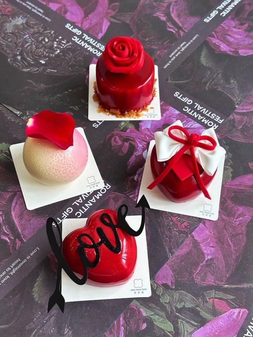 · 四拼甜品礼盒 商品图3