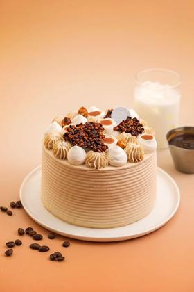 百利甜生椰拿铁（有透明围边）