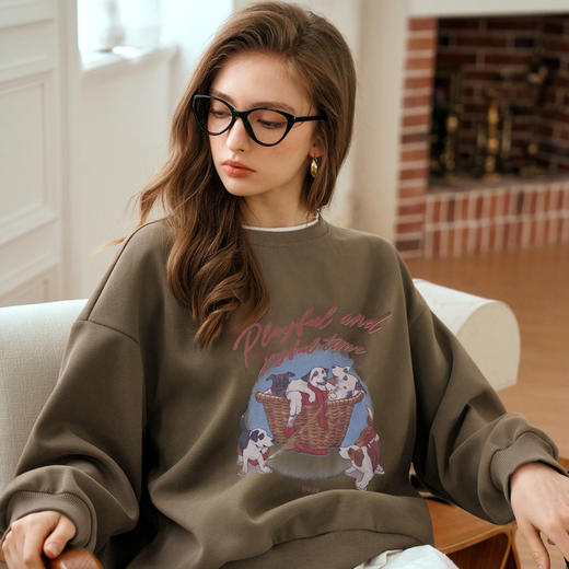 OLrain欧芮儿美式假两件套头卫衣女早秋季宽松休闲设计感印花上衣 商品图1