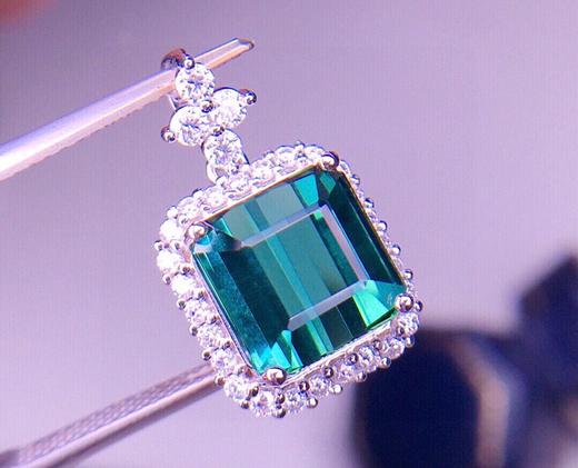 5.6ct 碧玺吊坠 商品图1