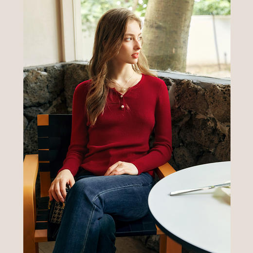 
OLrain欧芮儿法式红色薄款针织衫女早秋2024新款修身套头打底上衣 商品图2