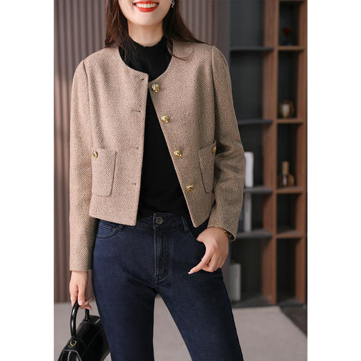 89370原形高级感绵羊毛气质小香风短外套女2024秋季新款小个子百搭上衣 商品图3