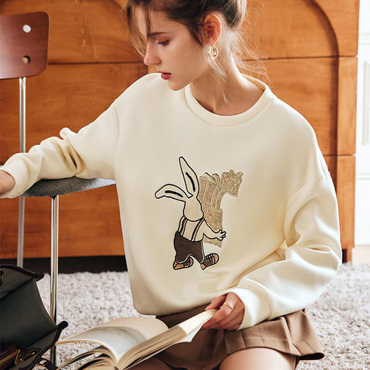 OLrain法式奶油色卫衣女早秋2024年新款宽松简约通勤刺绣套头上衣 商品图4