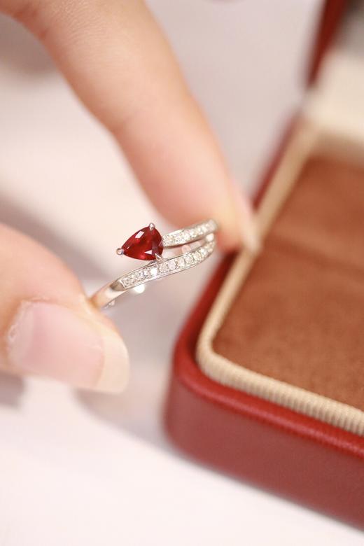 0.4ct 红宝石戒指 商品图0