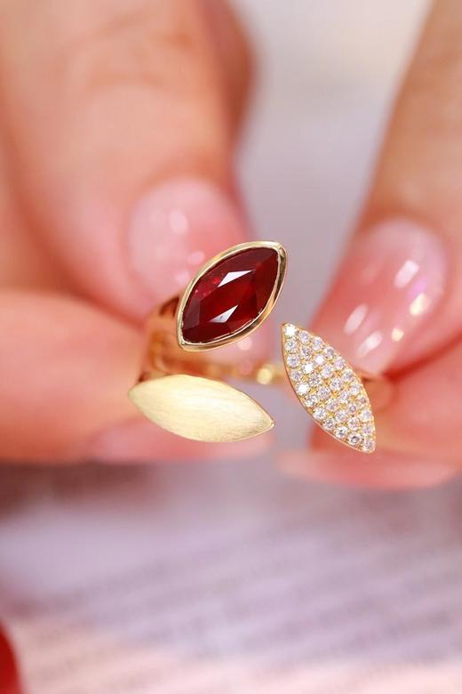 0.97ct 红宝石戒指 商品图1
