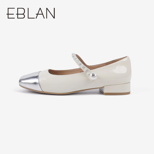 伊伴秋季女鞋单鞋B24482250 商品图1