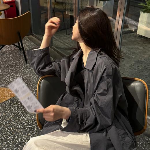 ROMI STUDIO“文艺作家”100%棉大翻领双排扣腰带廓形风衣 431F2042 商品图2