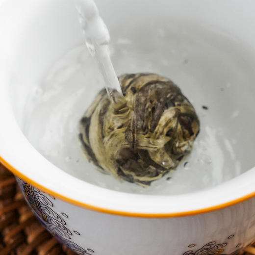 【冰岛针龙珠】2024年临沧冰岛300年古树全芽头白茶龙珠 210g/罐，数量有限；每个id限购3份 商品图5