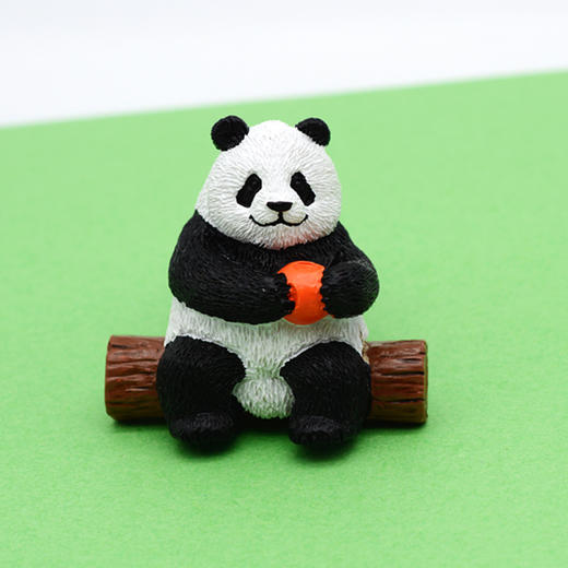 熊猫玩球立体冰箱贴 商品图3