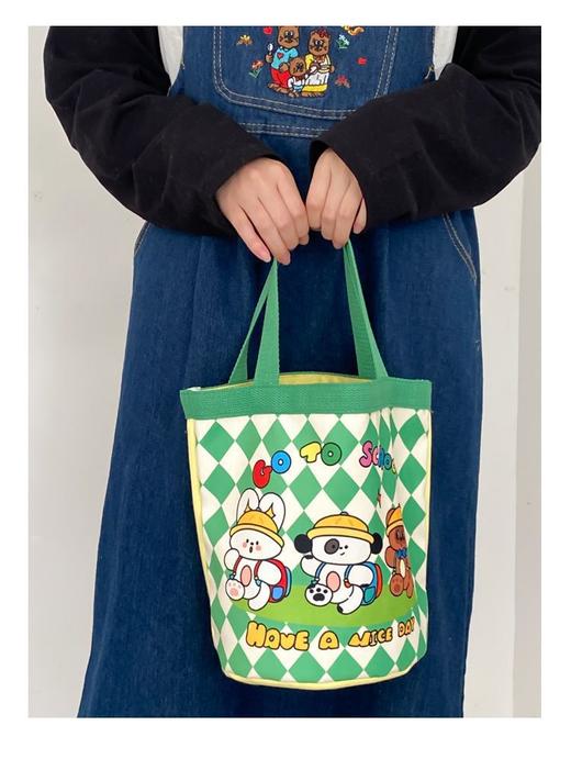 【轻便可爱的帆布水桶包，童趣插画设计~】帆布水桶包 可爱涂鸦童趣插画手提圆桶妈咪收纳包 便当袋 上班小拎包 倍儿大容量，随时装下便当、文具、小物件-QQ 商品图10