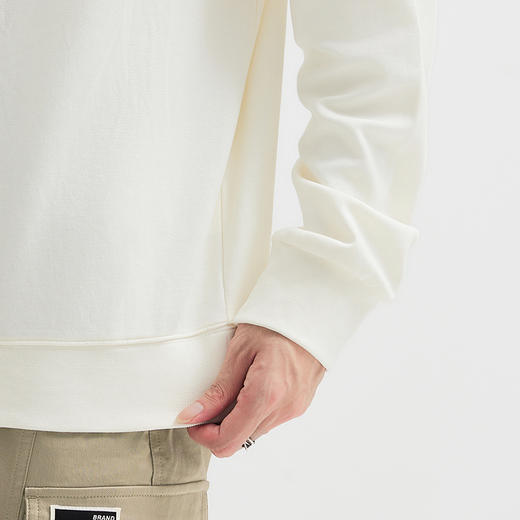 【新品上新】HX 春秋季圆领卫衣C106430020101 商品图8