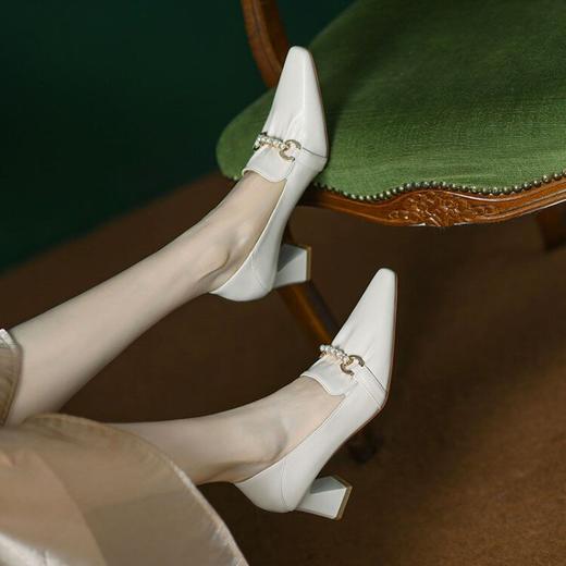 【预售5天】仙女珍珠金属扣，全皮粗高跟乐福鞋小皮鞋WC&M9524 商品图3