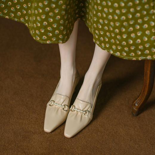 【预售5天】仙女珍珠金属扣，全皮粗高跟乐福鞋小皮鞋WC&M9524 商品图2