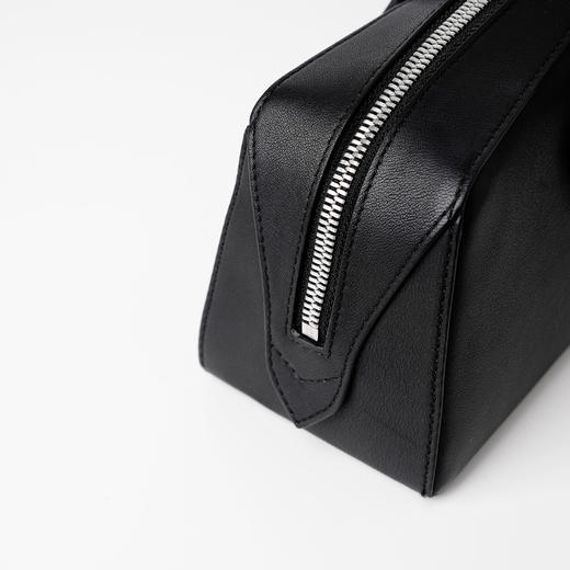 ROMI STUDIO“法式优雅”牛皮哑光感复古单肩法棍包404T4010 商品图7