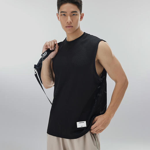 OMG潮牌 印花宽松网孔休闲运动背心男士健身衣服吸汗透气无袖t恤A-FMBX2355
 商品图8