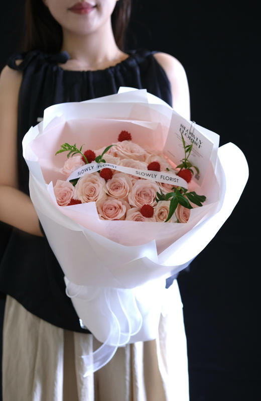 奶油草莓玫瑰花束 商品图2