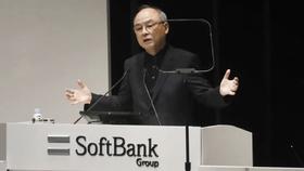  阿里最大股东「软银」斥资100亿美元投身AI医疗：“孤注一掷，无论输赢！” 