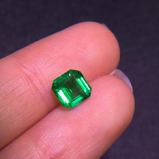 1.3ct 祖母绿裸石 商品图6