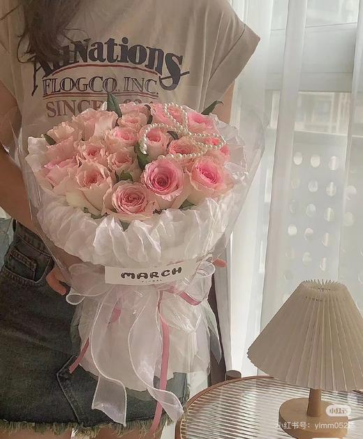 19枝 系列玫瑰花束 商品图3