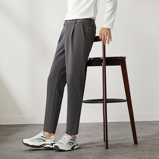 柒牌男士华夫格休闲裤秋季新款时尚青年锥形裤灰色百搭九分萝卜裤	127H72750 商品图1