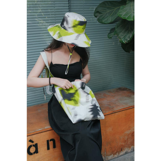 双成记 雀之梦印花斜挎包 商品图1