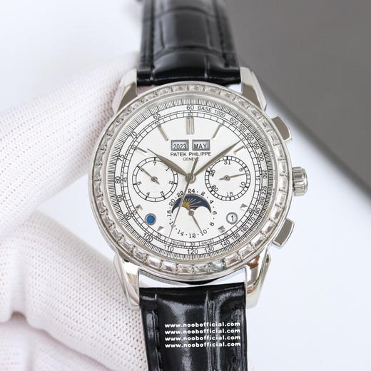 Noob Maker，N厂市场独家，耗时2年，18k包金版本和定制版手工镶钻工艺来啦，由20种不同钻组成，色泽艳丽，扣子也点缀21颗钻，搭配正品一致的美洲鳄鱼皮表带百达.翡丽超级复杂功能计时系列 商品图11