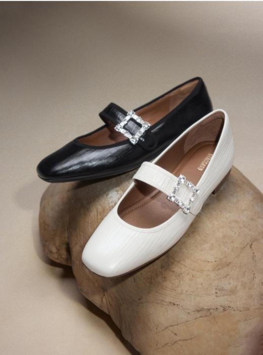 思加图STACCATO奶油方糖 玛丽珍鞋EPQ10 商品图0