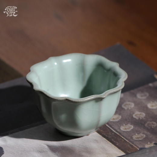 问鼎官窑宋青宝相杯（花鸟） 商品图2