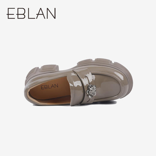 伊伴秋季女鞋单鞋B24446014 商品图2