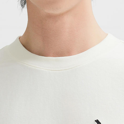 【新品上新】HX 春秋季圆领卫衣C106430020101 商品图13