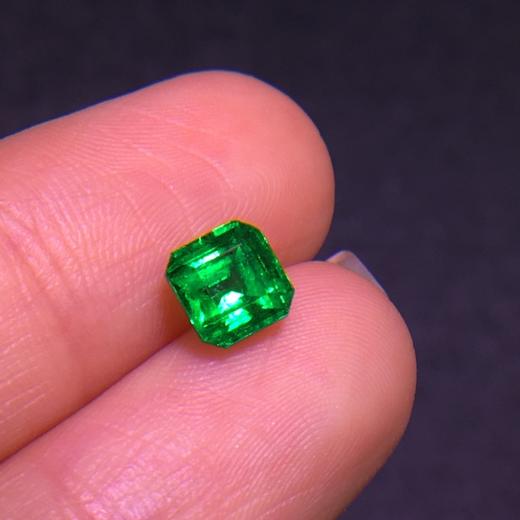 1.42ct 祖母绿裸石 商品图4