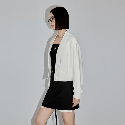 【特惠不退货】伊芙丽春秋宽松长袖开衫1F2200061 商品图1